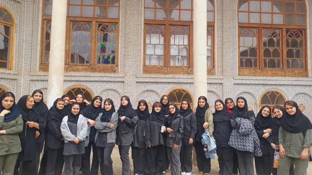 بازدید از دانشکده هنر و معماری
